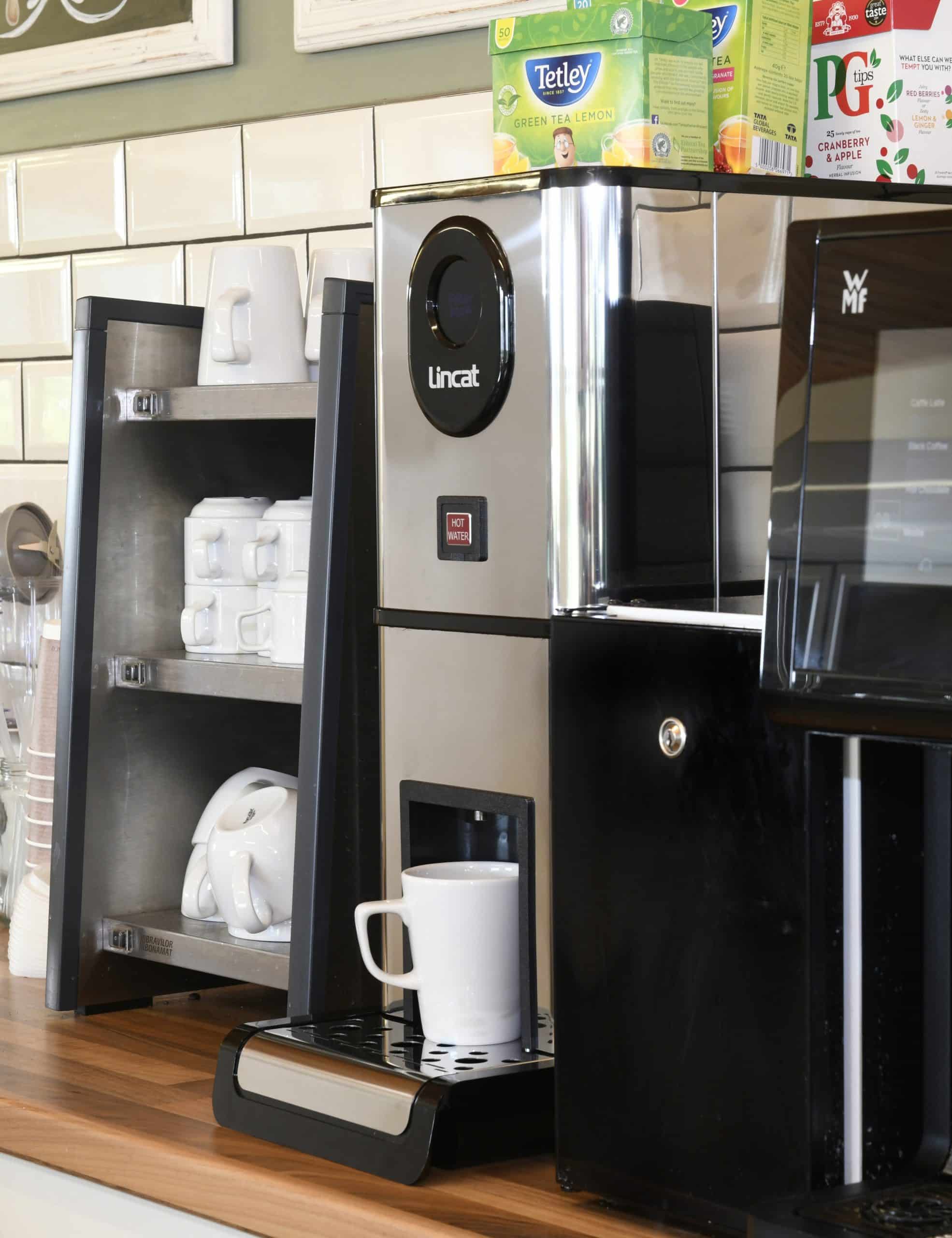 Lincat EB3FX/PB Auto-fill Counter-top Push-button Water Boiler 3.0 kW - Image 2